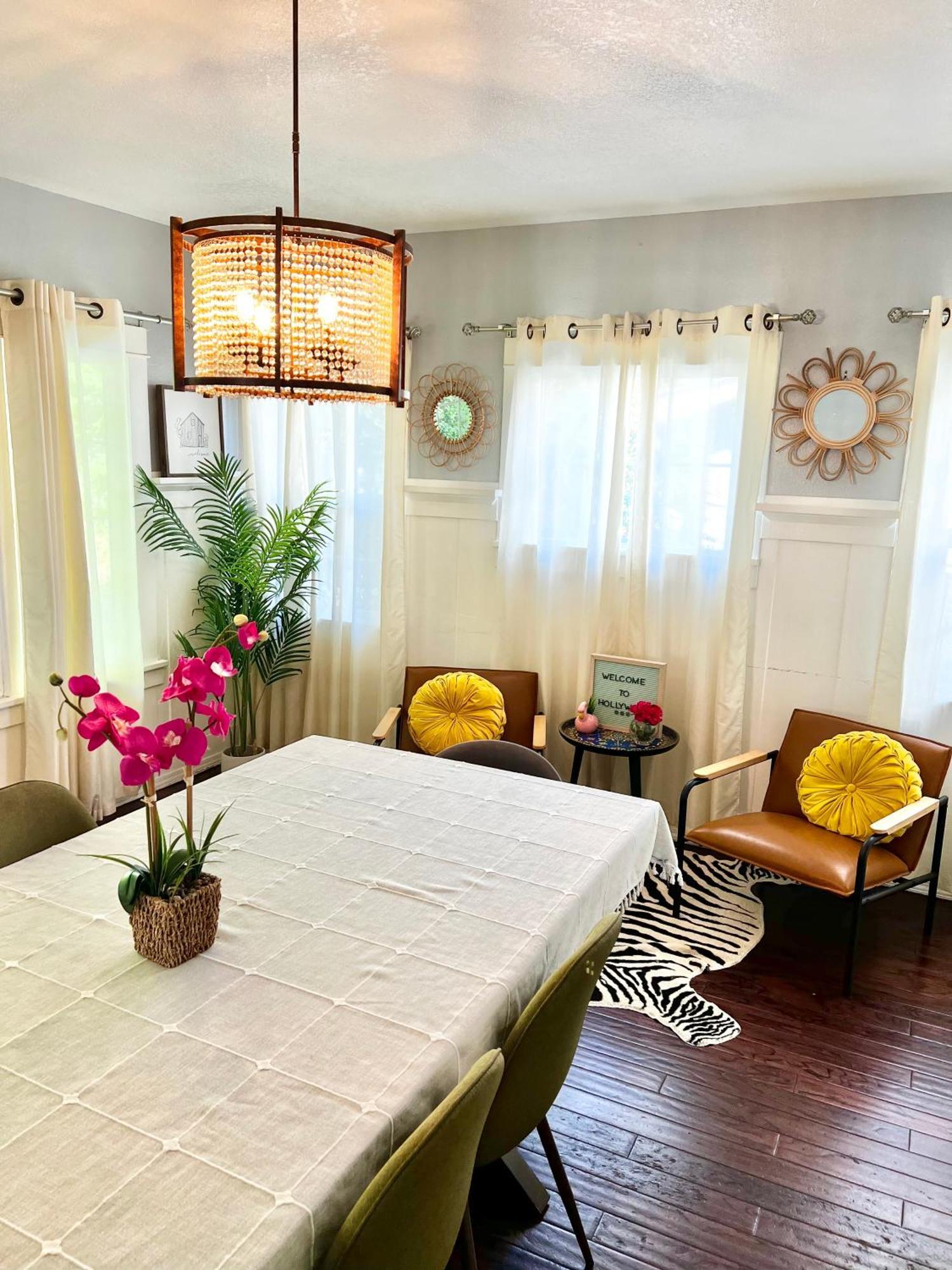 Вилла Hollywood House With Parking - Walk To Attractions Лос-Анджелес Экстерьер фото